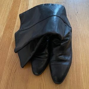 Santana Canada Black Leather Boots, size 9